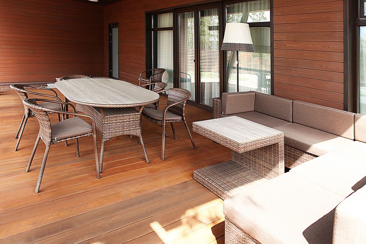 pradex-mebel-rotang-styl-bluz-stol-montana-stol-grand-chastnya-dom-01
