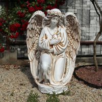 Садова фігура Ангел із серцем 76 см
